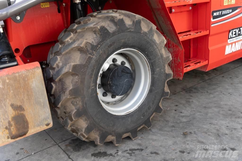 Manitou MRT 3050+ Teleskopiskie manipulatori