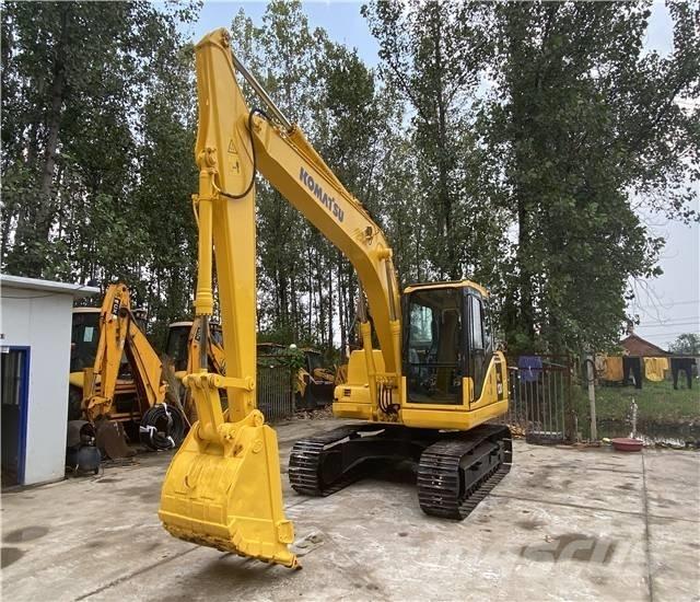 Komatsu PC130 Kāpurķēžu ekskavatori