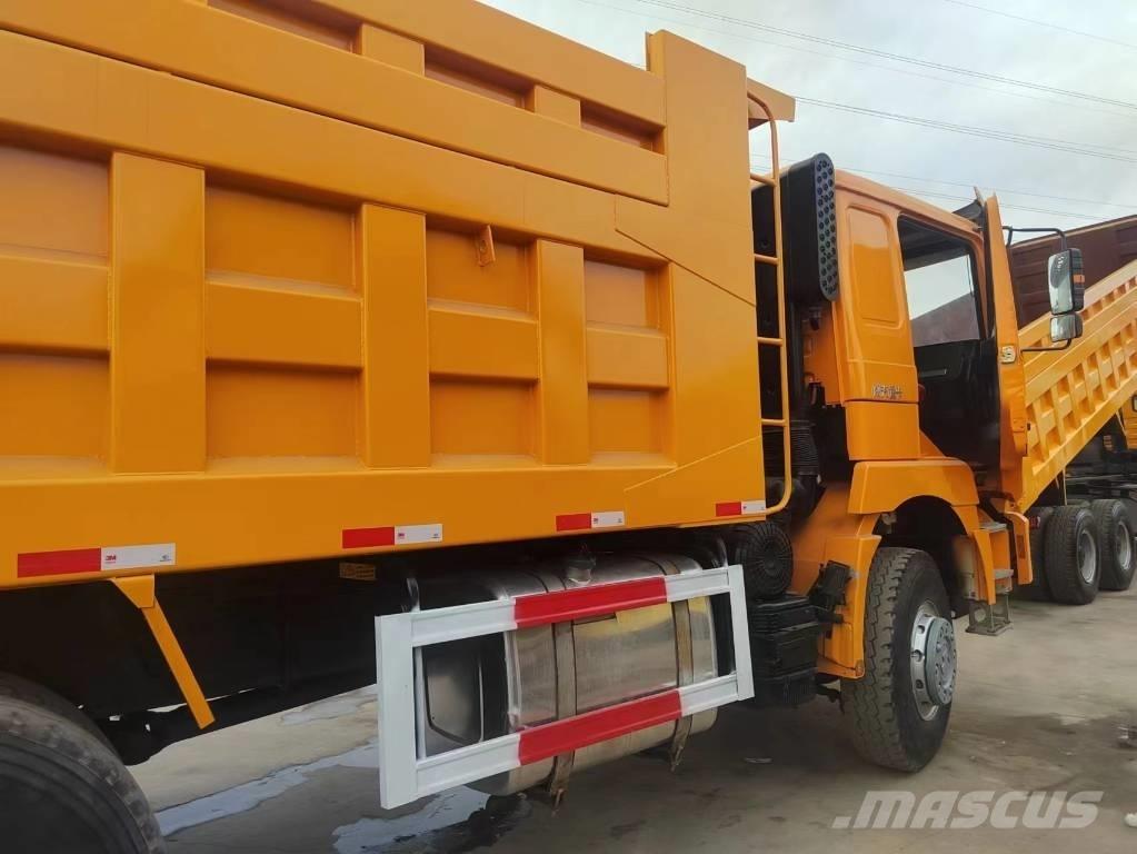 Shacman F3000 6x4 Pašizgāzējs