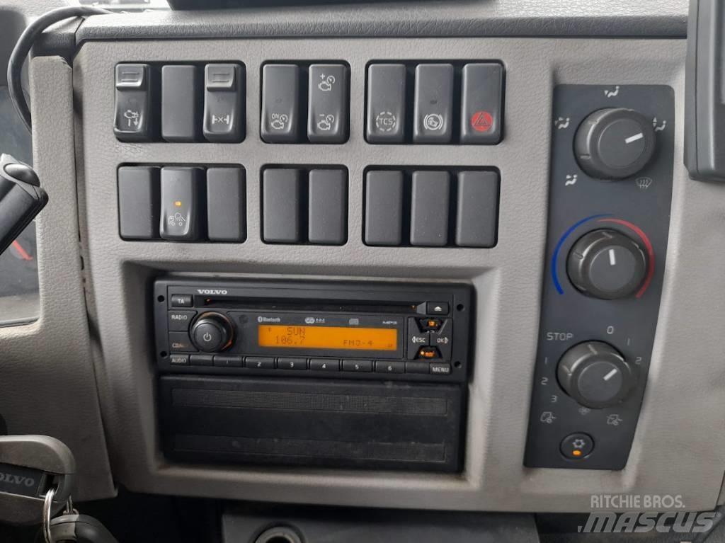 Volvo FL 240 Smagās mašīnas ar celtni