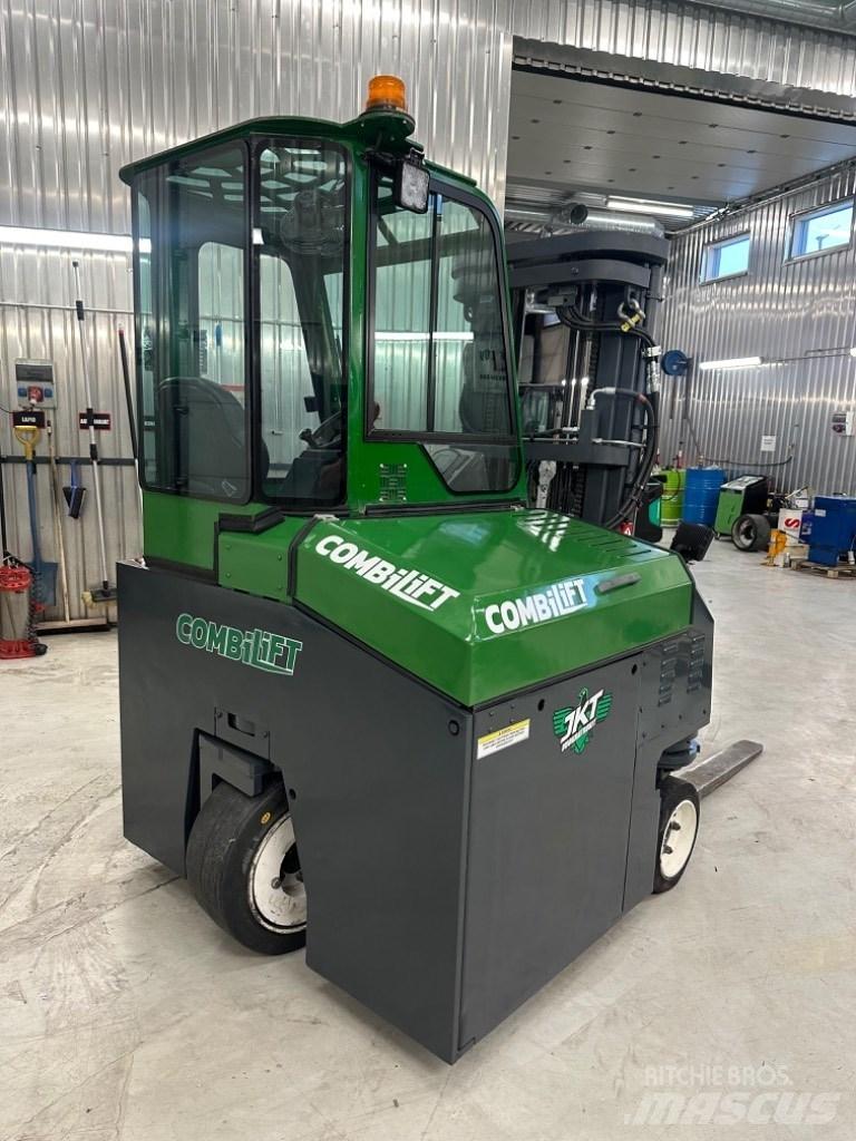 Combilift CB2500E Elektriskie iekrāvēji
