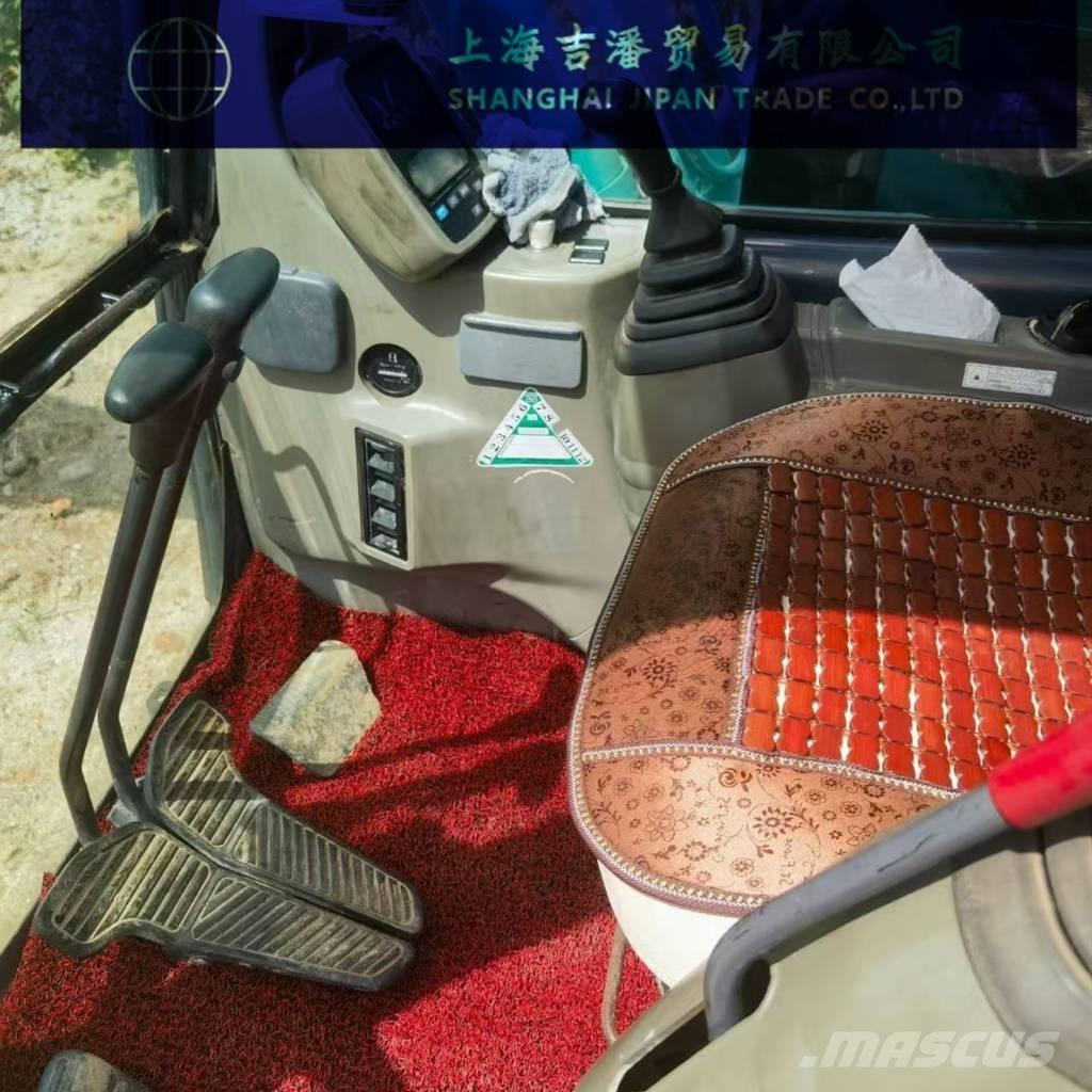 Kobelco SK 135 Kāpurķēžu ekskavatori