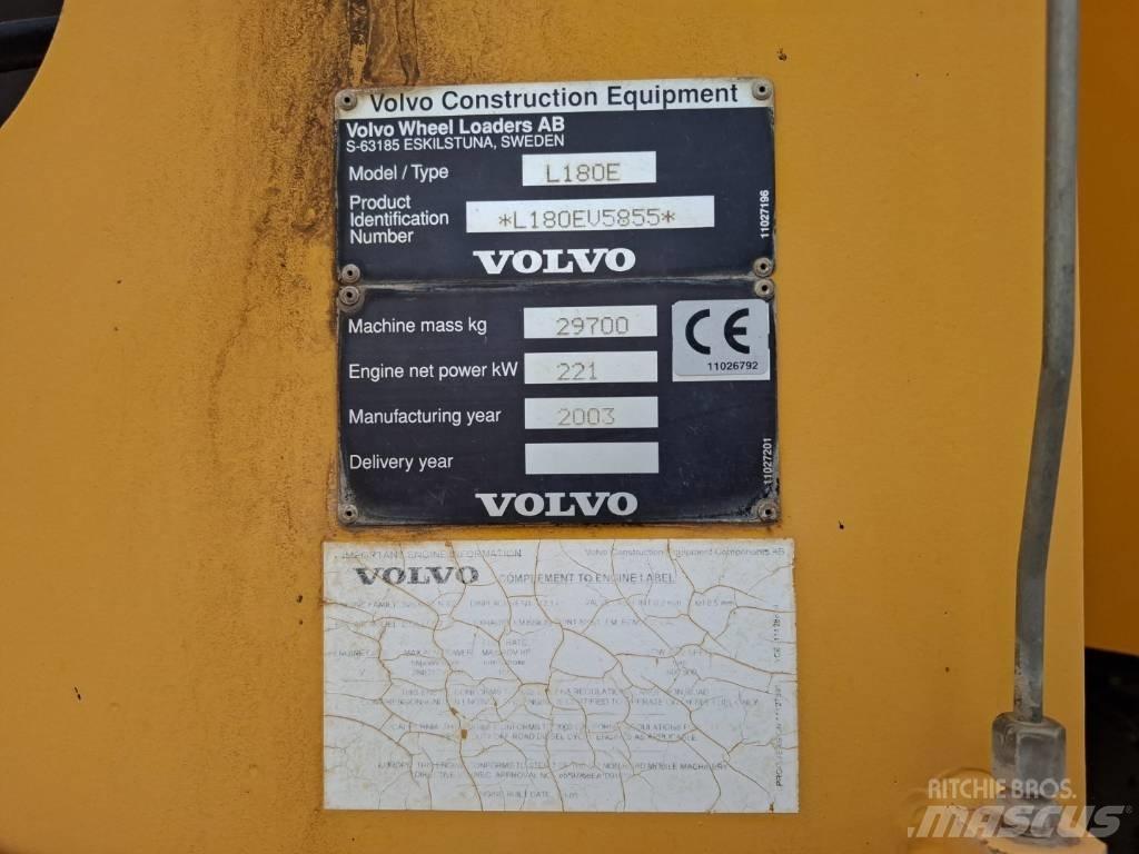 Volvo L 180 E Iekrāvēji uz riteņiem