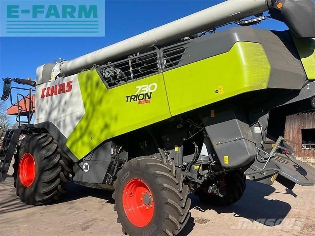 CLAAS trion 730 Ražas novākšanas kombaini
