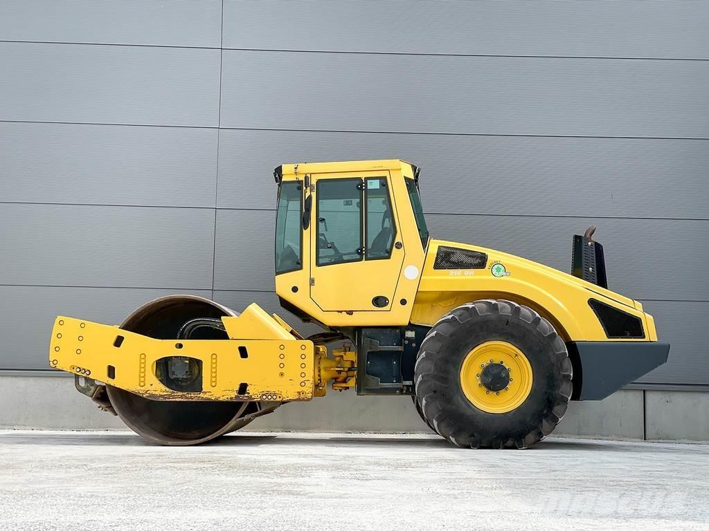 Bomag BW 216 DH-4i Vienvalča grunts veltņi