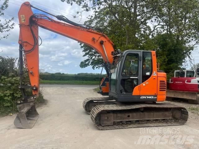 Doosan DX 140 LCR-5 Kāpurķēžu ekskavatori