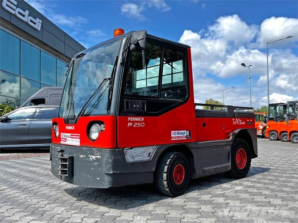 Linde P 250 Terminālie traktori