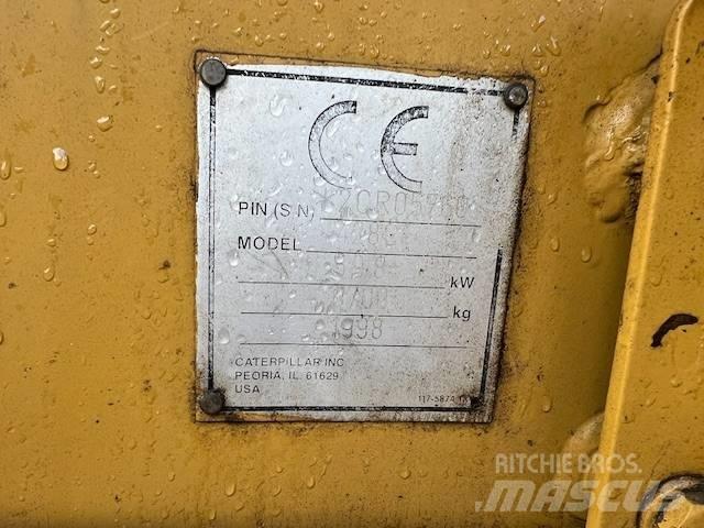 CAT 428 C Ekskavatori-iekrāvēji