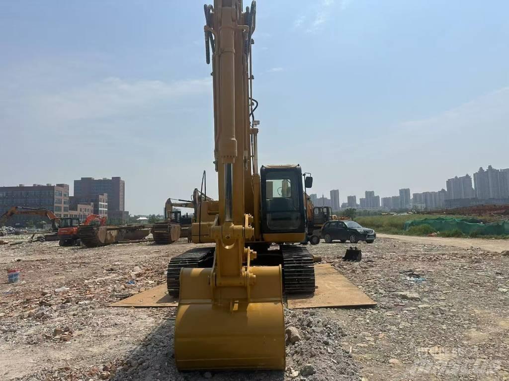 CAT 320 C L Kāpurķēžu ekskavatori