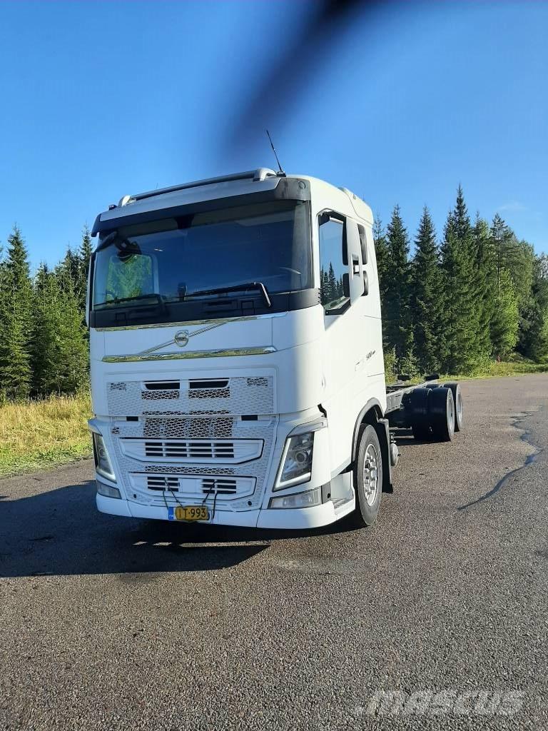 Volvo FH 13 Šasija ar kabīni