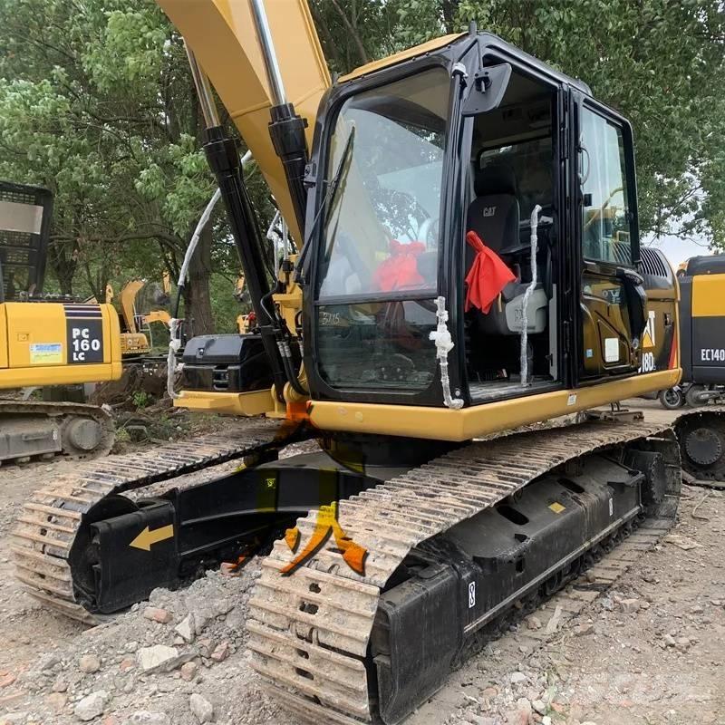CAT 318 D Kāpurķēžu ekskavatori