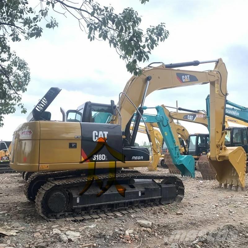 CAT 318 D Kāpurķēžu ekskavatori