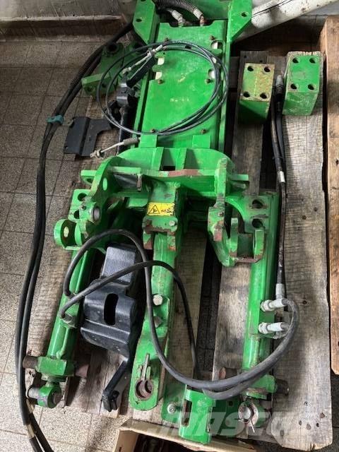 John Deere Hitch Traktori