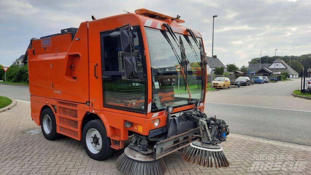 Schmidt Cleango 500 Ielu tīrīšanas mašīnas