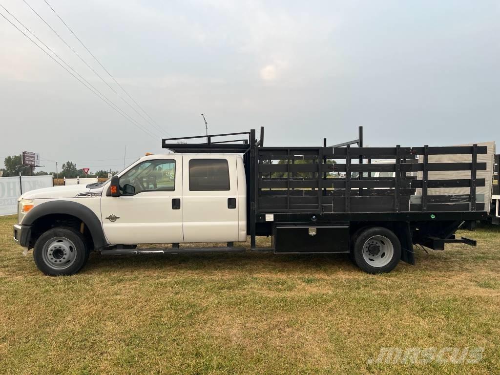 Ford F 550 SD Platformas/izkraušana no sāniem