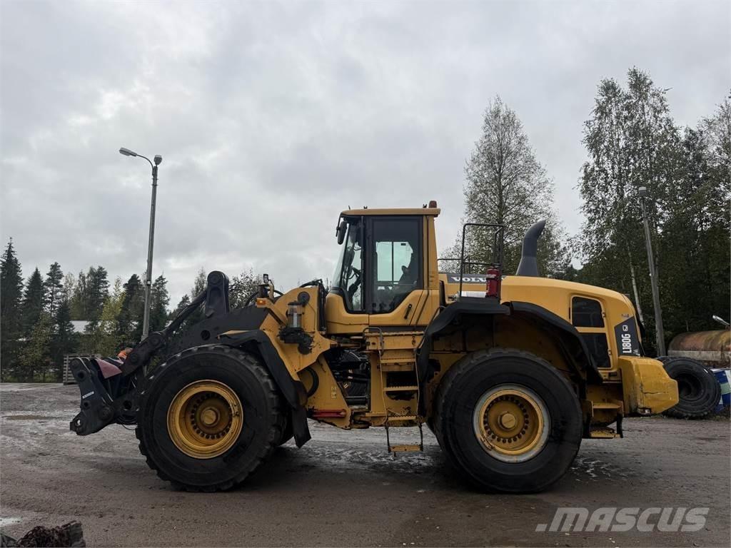 Volvo L180G Iekrāvēji uz riteņiem