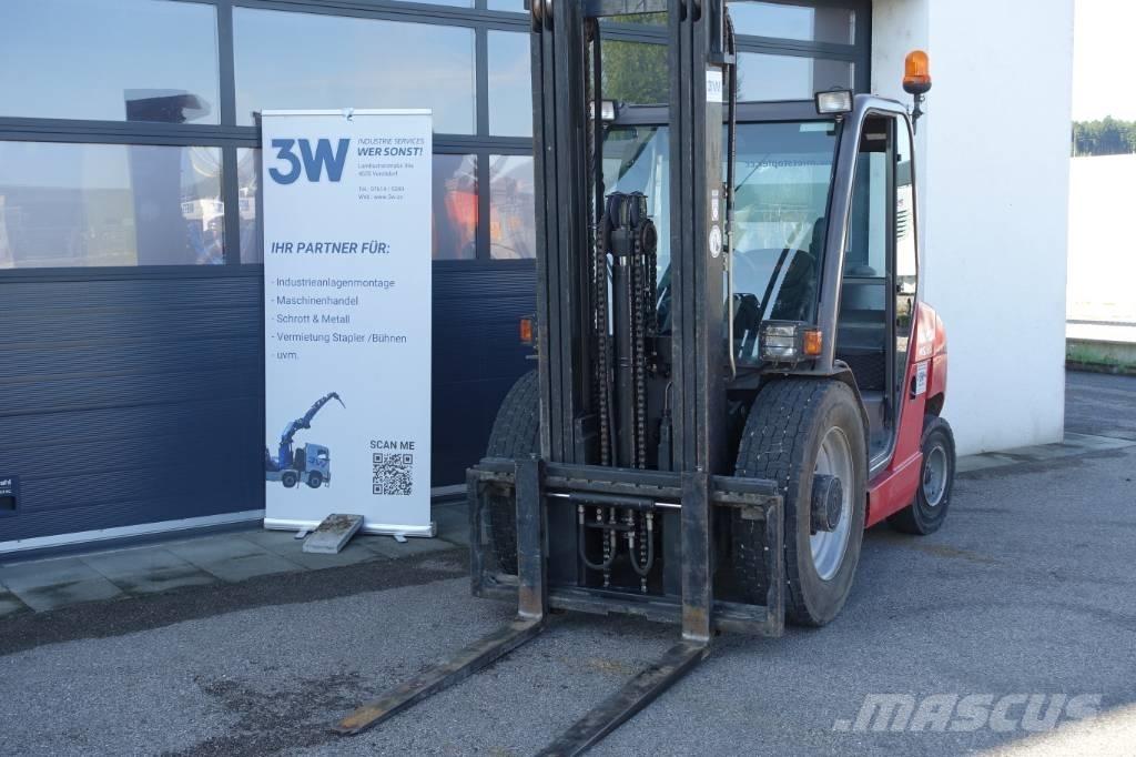 Manitou MSI 30 Tehnika ar dīzeļa dzinēju