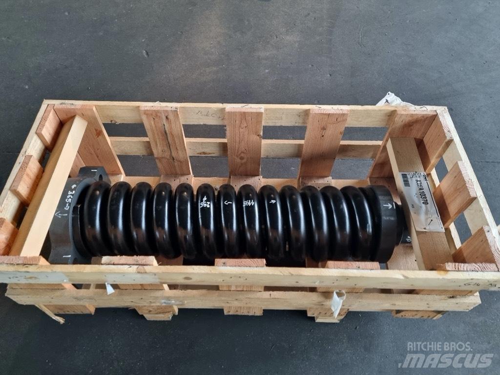 CASE CX 700 SPRĘŻYNA Sliedes, ķēdes un šasija