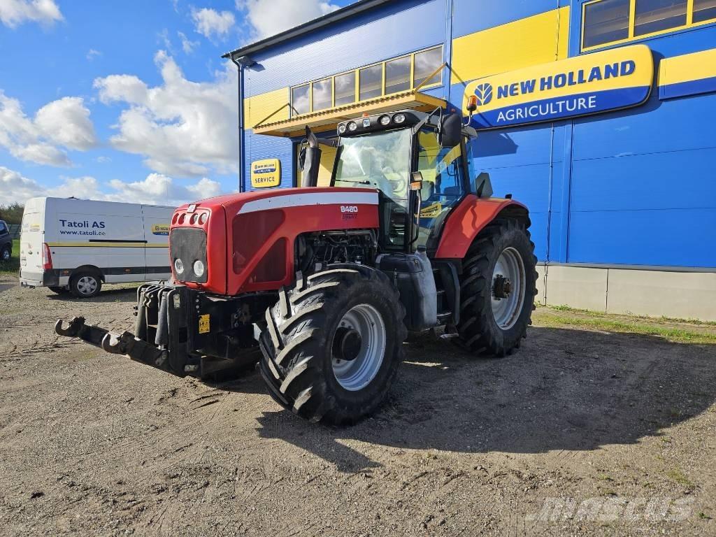Massey Ferguson 8460 Traktori