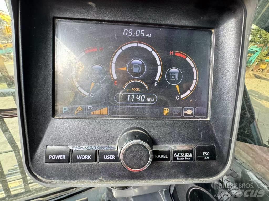 Hyundai 220LC-9S Kāpurķēžu ekskavatori
