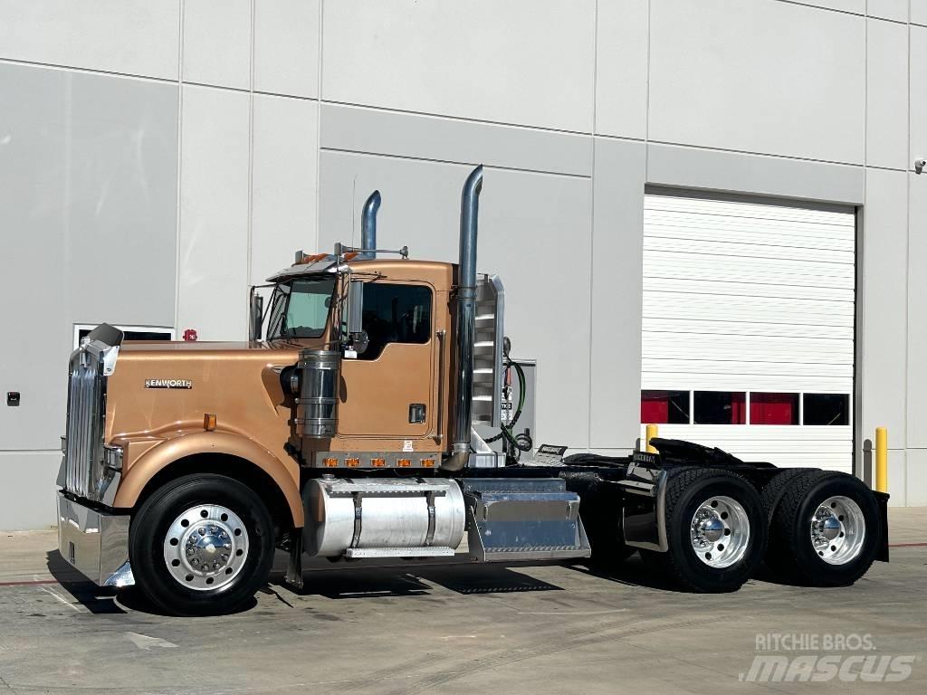 Kenworth W 900 Vilcēji