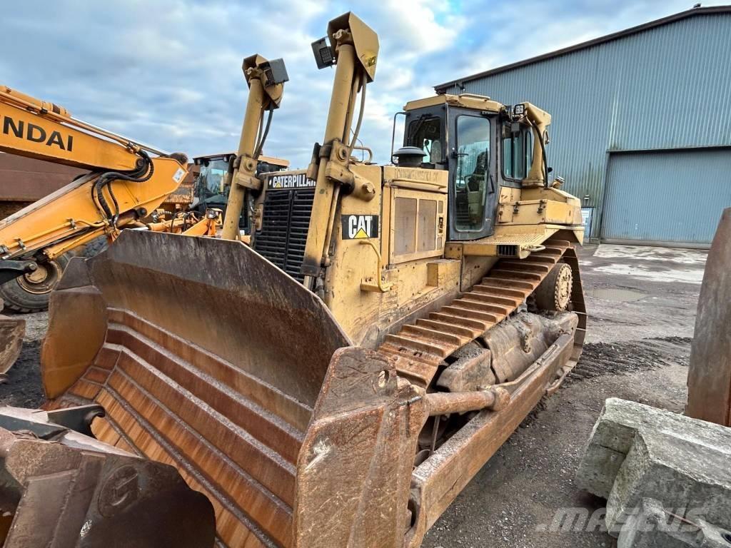 CAT D 8 N Kāpurķēžu buldozeri