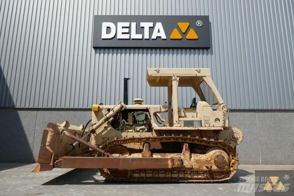 CAT D7G Ex-army Kāpurķēžu buldozeri