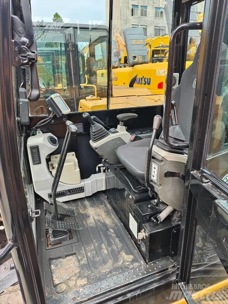 CAT 305.5 E2 Mini ekskavatori < 7 t