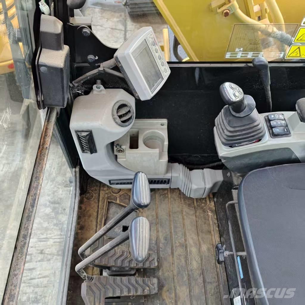 CAT 308 E 2 Kāpurķēžu ekskavatori