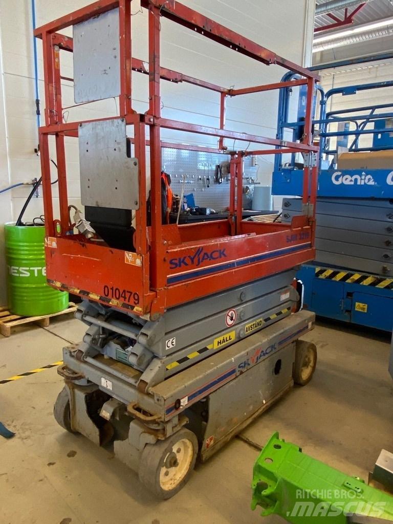SkyJack SJ 3219 Šķerveida pacēlāji