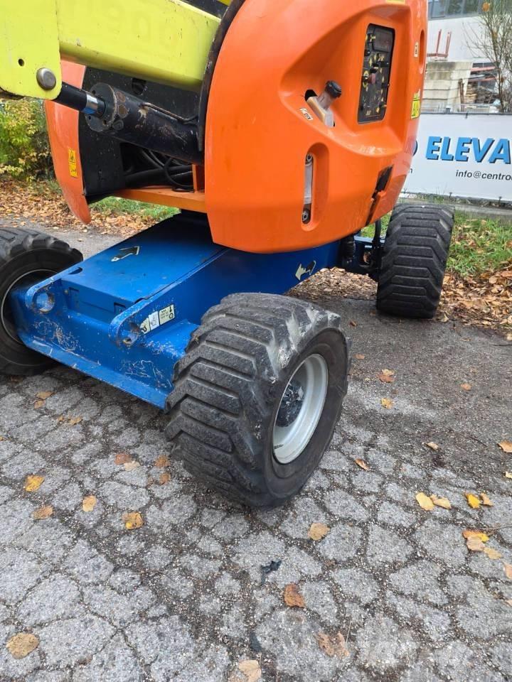 JLG 450 AJ Strēles pacēlāji