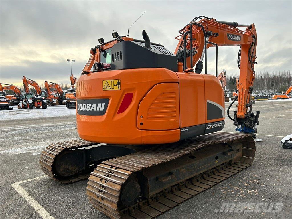 Doosan DX140LCR-5 Kāpurķēžu ekskavatori
