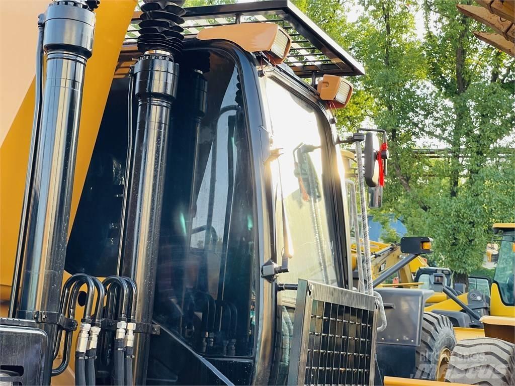 CAT 320d2l Kāpurķēžu ekskavatori