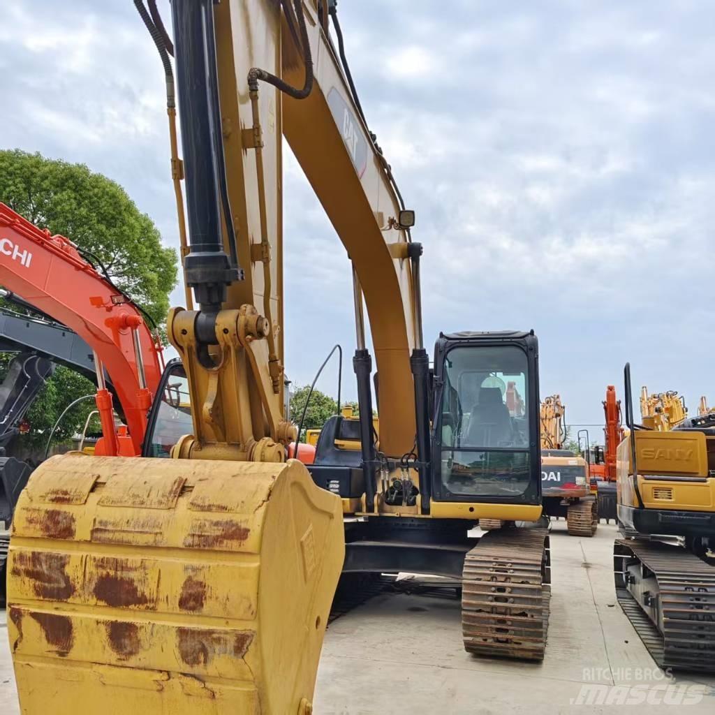 CAT 315 D Kāpurķēžu ekskavatori
