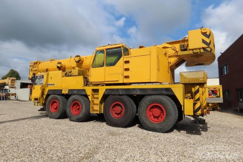 Liebherr LTM 1070-1 Visurgājēji celtņi