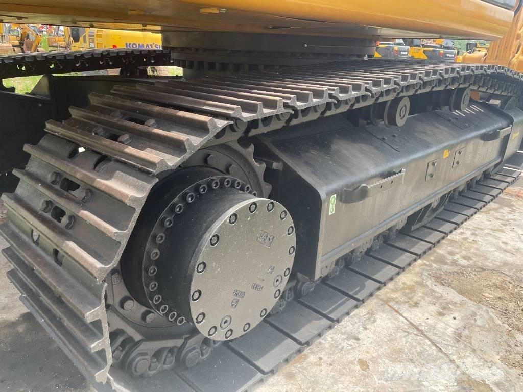 CAT 330D2 Kāpurķēžu ekskavatori