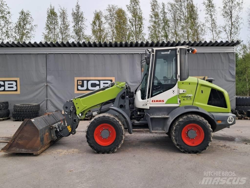 CLAAS 738T Teleskopiskie riteņu iekrāvēji