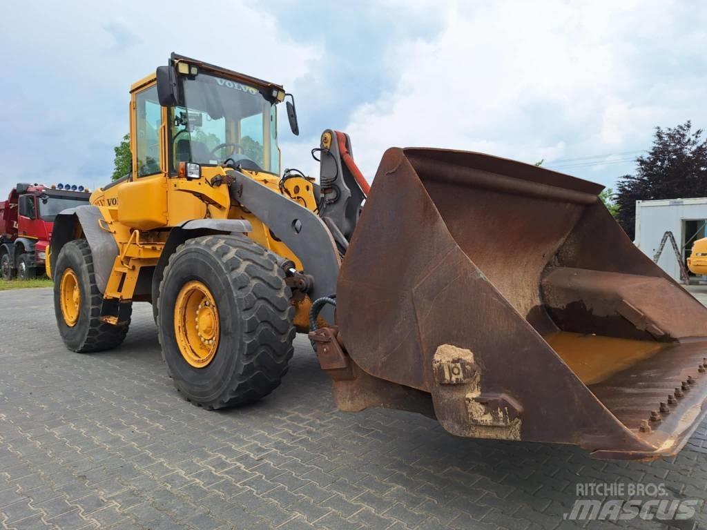 Volvo L 90 E Iekrāvēji uz riteņiem