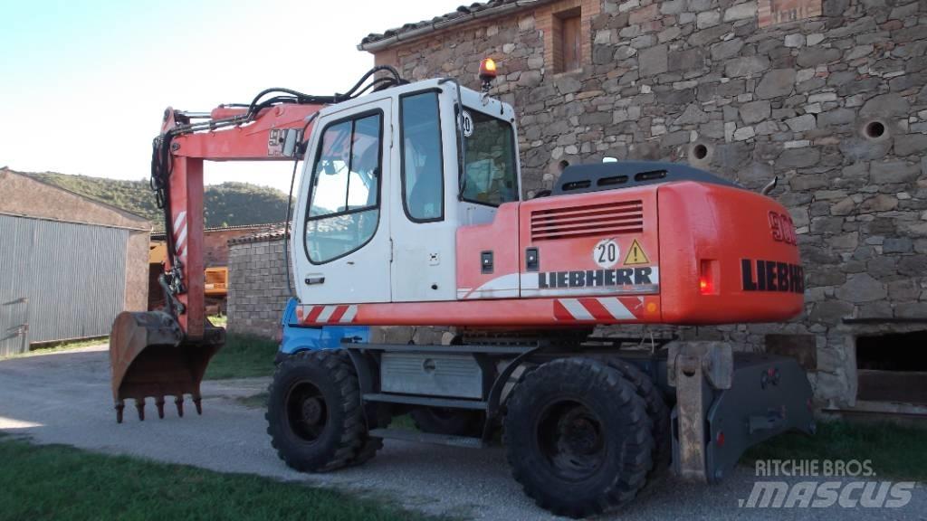 Liebherr A 900 C Ekskavatori uz riteņiem