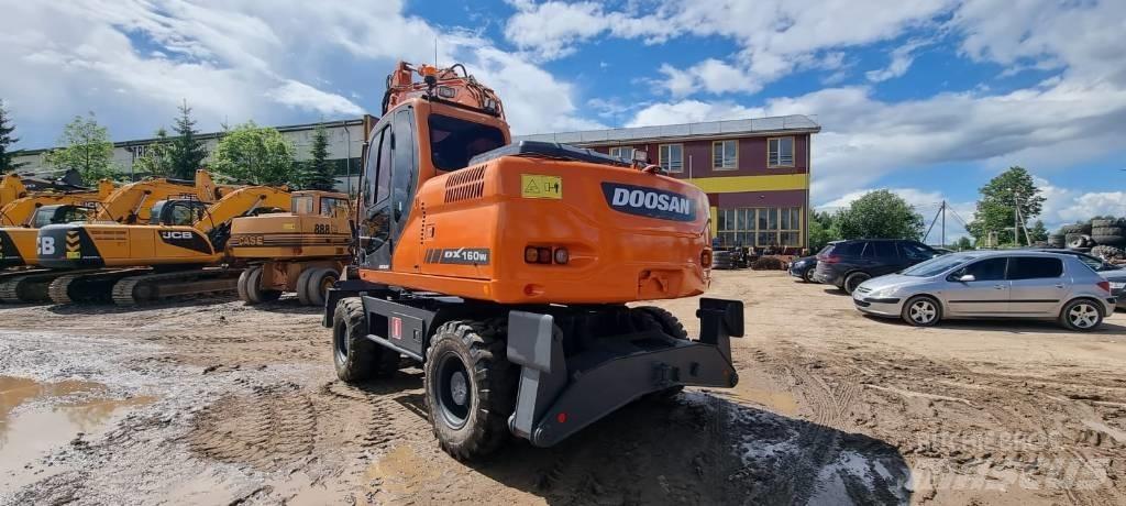 Doosan DX 160 W Ekskavatori uz riteņiem