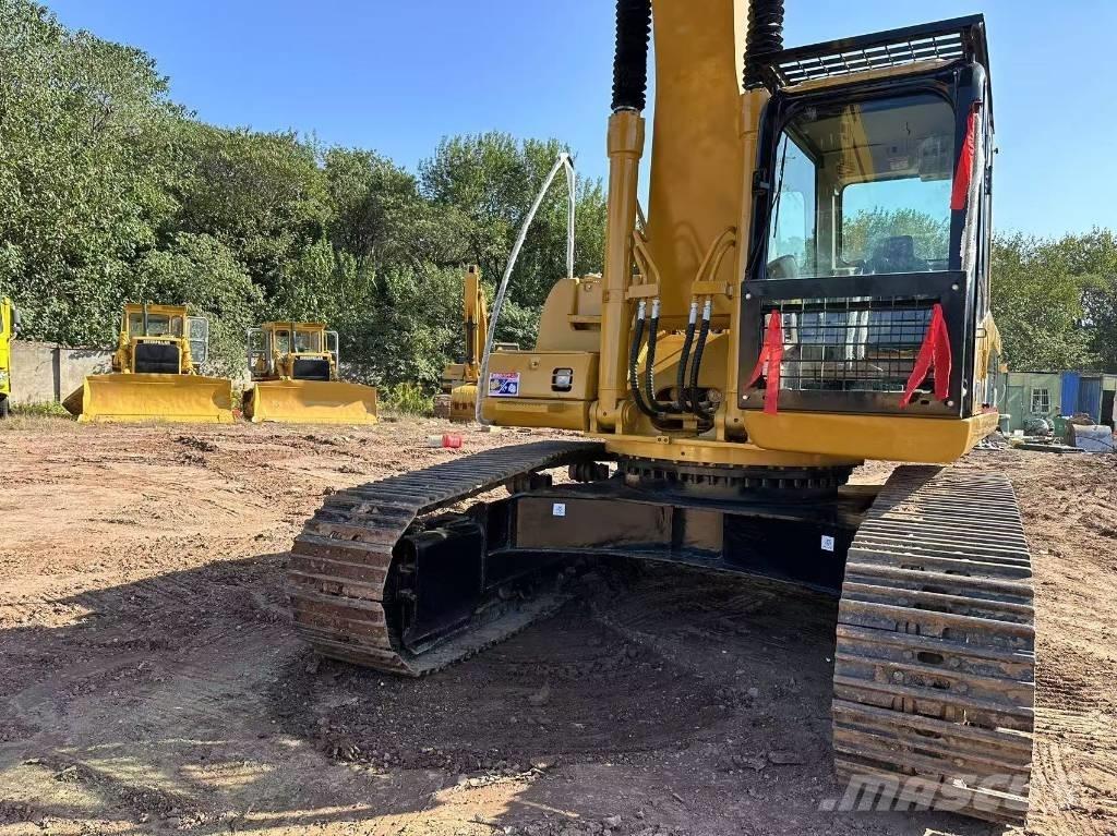 CAT 330C Kāpurķēžu ekskavatori