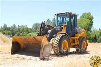 DEERE 524K Iekrāvēji uz riteņiem