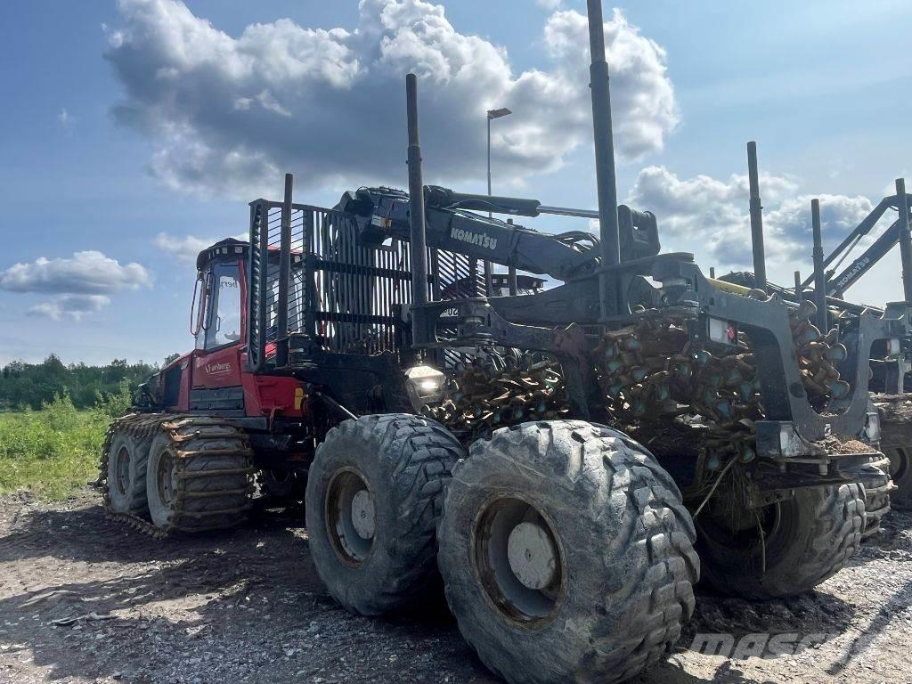 Komatsu 895 Forvarderi
