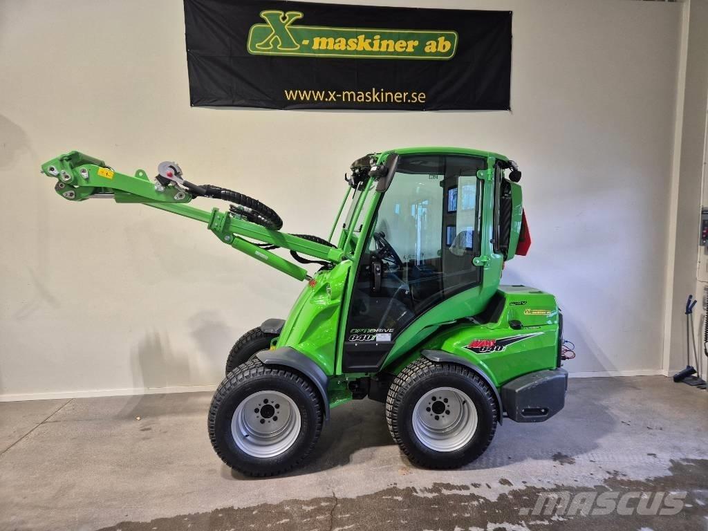 Avant 640 Lietoti riteņu kompaktiekrāvēji