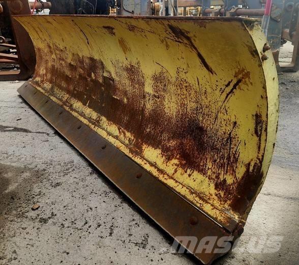  Skid Steer Snow Plow Sniega naži un tīrītāji