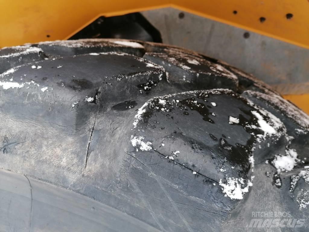 Volvo A 25 G Artikulētie pašizgāzēji