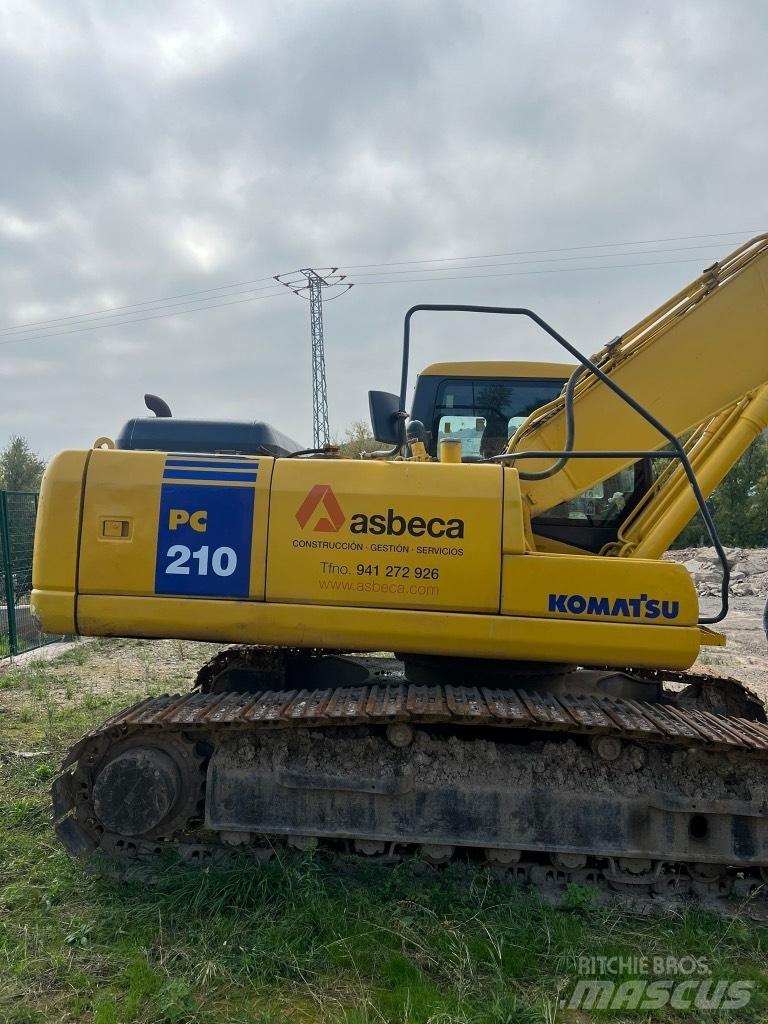 Komatsu PC 210 LC-7K Kāpurķēžu ekskavatori