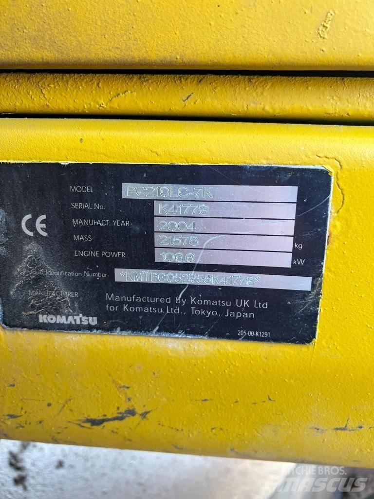 Komatsu PC 210 LC-7K Kāpurķēžu ekskavatori