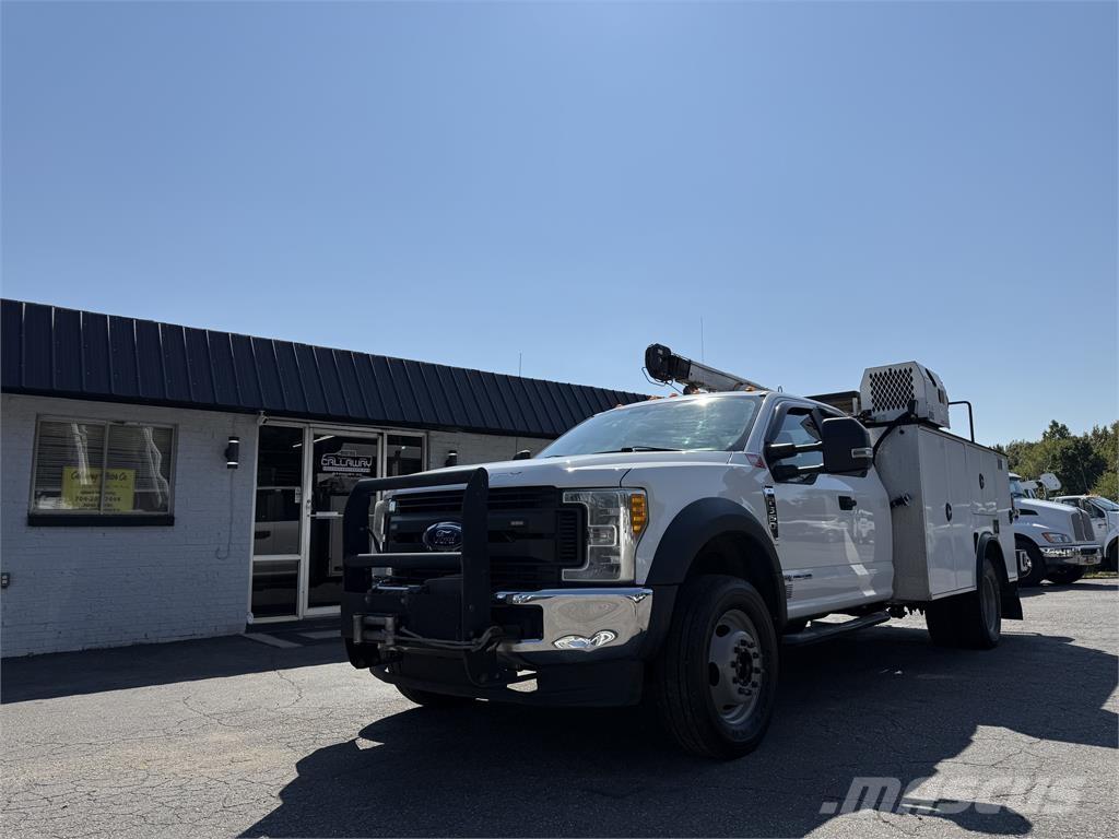 Ford F550 Pilsētas atkritumvedēji