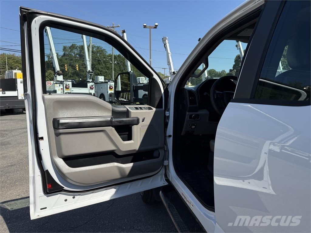 Ford F550 Pilsētas atkritumvedēji